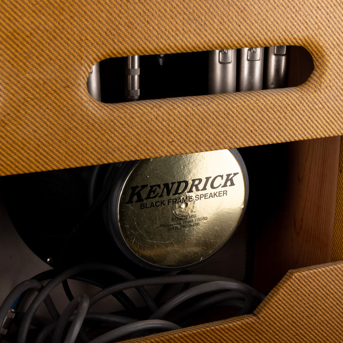 Pre-Owned 1993 Kendrick Model 4212 Tweed with Footswitch