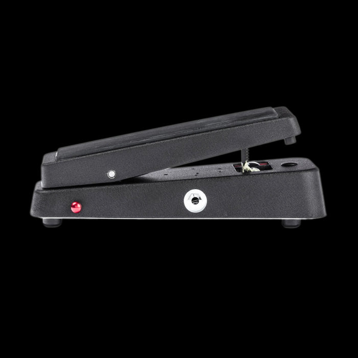 Dunlop 95Q Crybaby Wah Wah Guitar Pedal Left