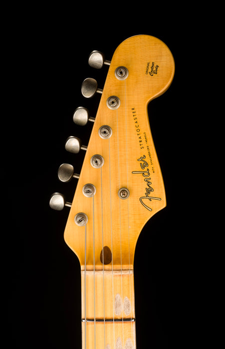 Fender Custom Shop Limited Edition 70th Anniversary Stratocaster Journeyman Relic Wide Fade 2-Tone Sunburst