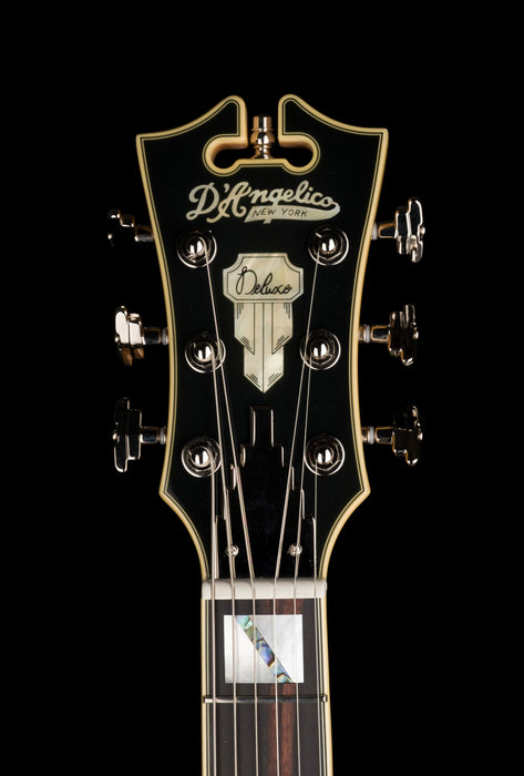 Pre Owned D'Angelico Deluxe Brighton Sunburst With OHSC