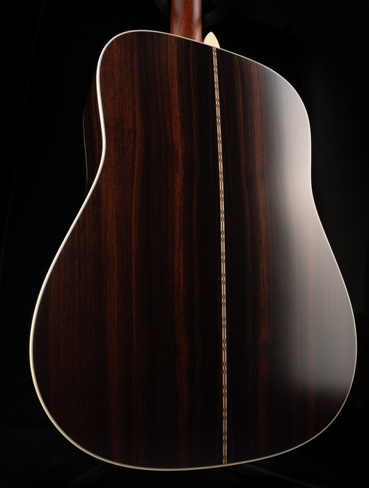 Martin D-28 Satin Amberburst with Case