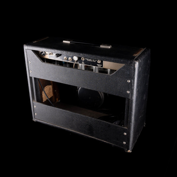 Vintage 1964 Fender Deluxe Tube Guitar Amp Combo