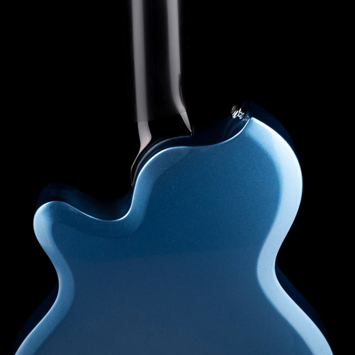 Pre Owned Supro Model 2010BM Jamesport Single Pickup Island Series Ocean Blue Metallic With Bigsby With OHSC