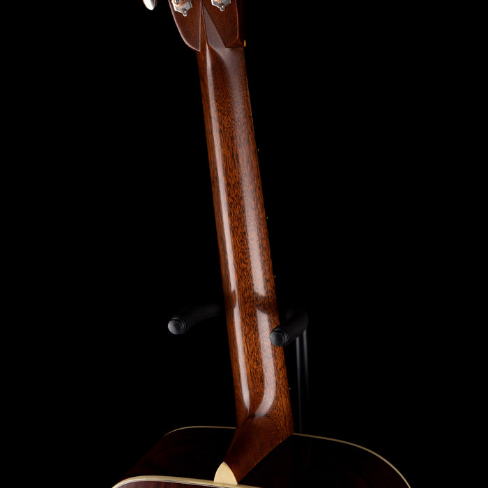 Martin D-28 Authentic 1937 Aged Natural with Case