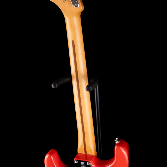 Pre-Owned 2025 Fender 70th Anniversary Player II Stratocaster HSS - Coral Red With Gig Bag
