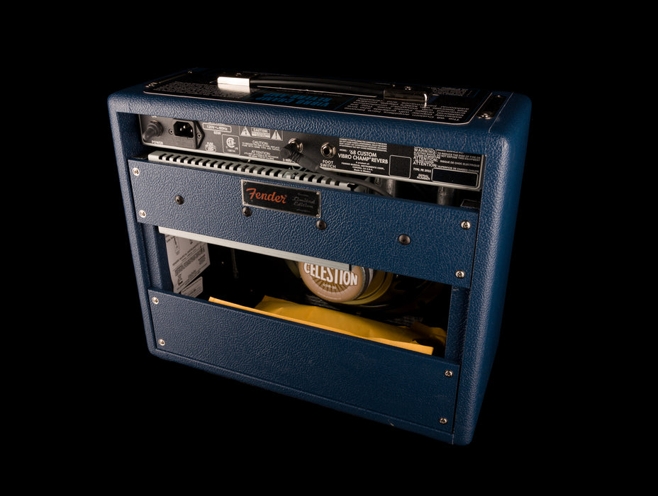 Fender Limited Edition FSR '68 Custom Vibro Champ Navy Guitar Amp Combo