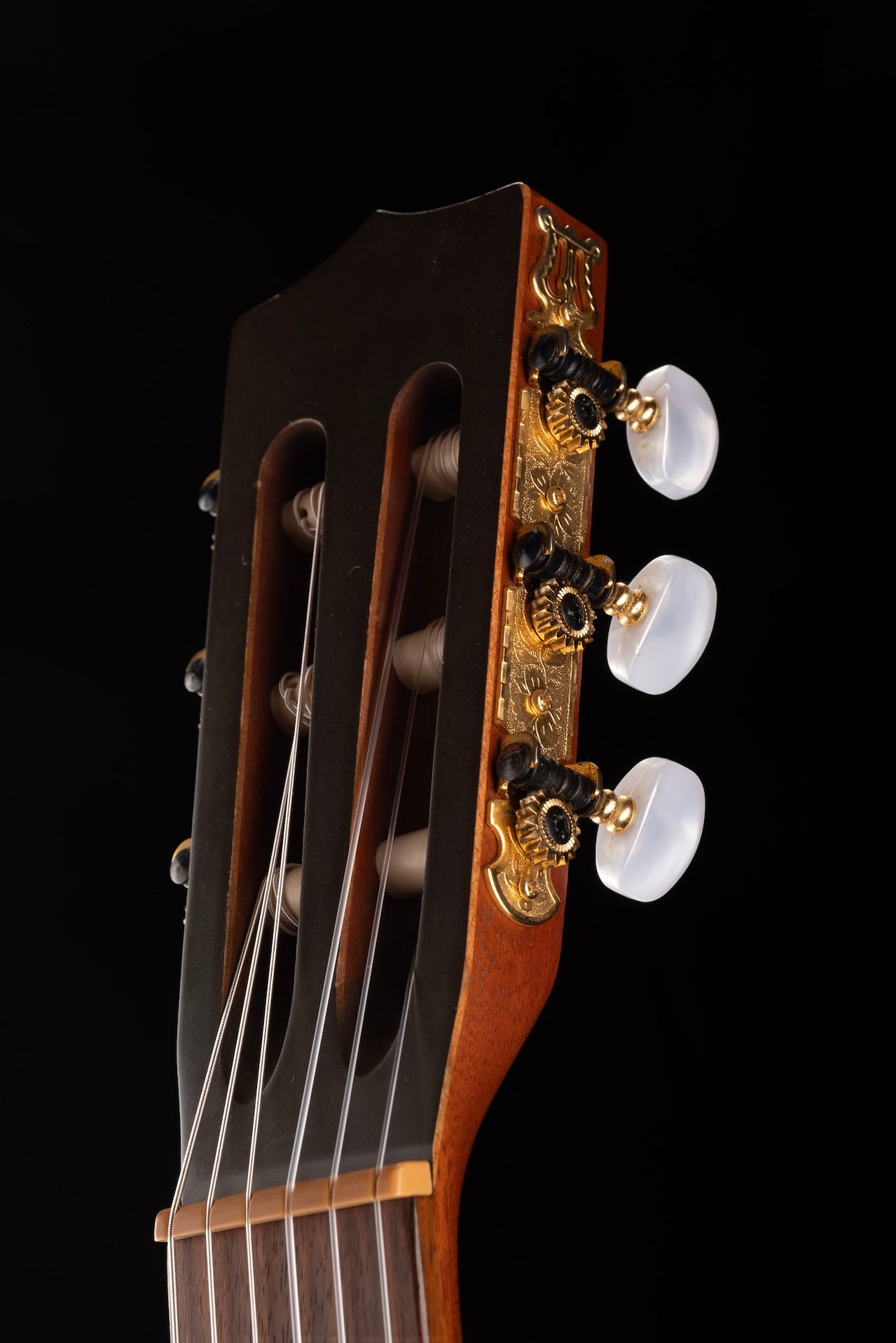 Used Godin La Patrie Motif Classical Guitar Natural — Truetone Music