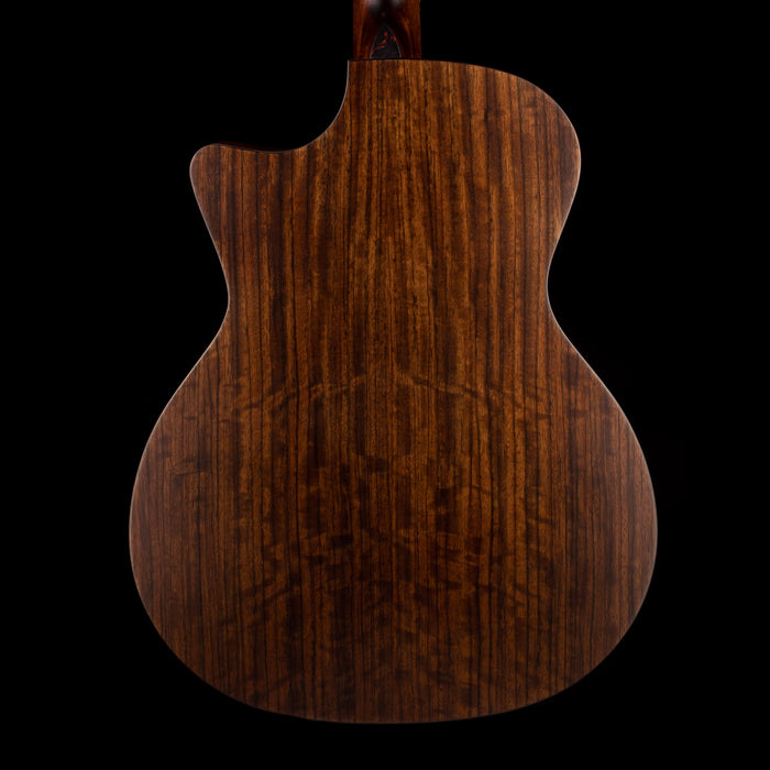 Pre Owned Eastman AC222CE Acoustic Guitar With Gig Bag