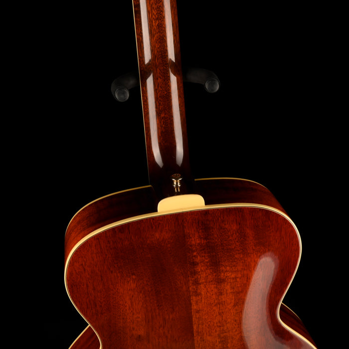 Pre Owned 2008 Eastman AR604-CS Sunburst Acoustic Guitar With Seymour Duncan MIC MAG Pickup With OHSC