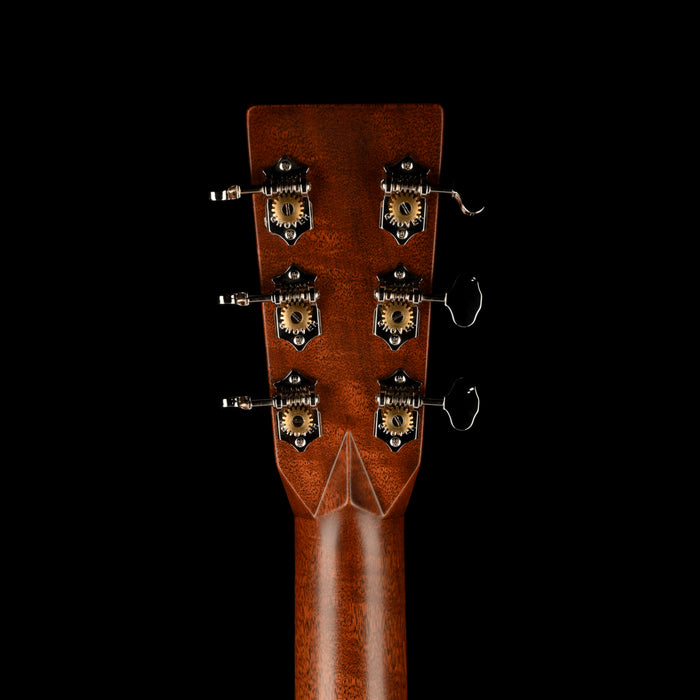 Martin Custom Shop D-28 Wild Grain East Indian Rosewood Italian Alpine Spruce Top Acoustic Guitar