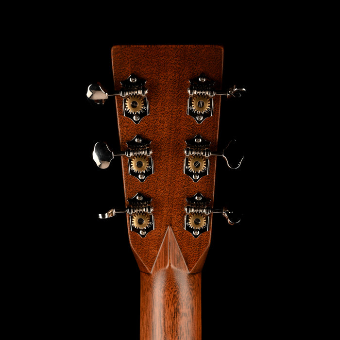 Martin Custom Shop 000-28 Wild Grain East Indian Rosewood Italian Alpine Spruce Top Acoustic