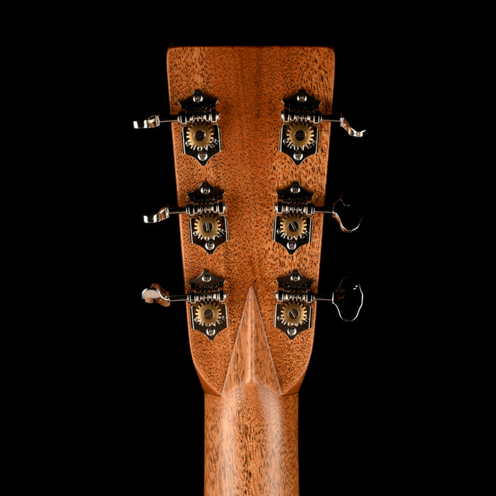 Martin Custom Shop 000-28 Birdseye Maple Acoustic Guitar