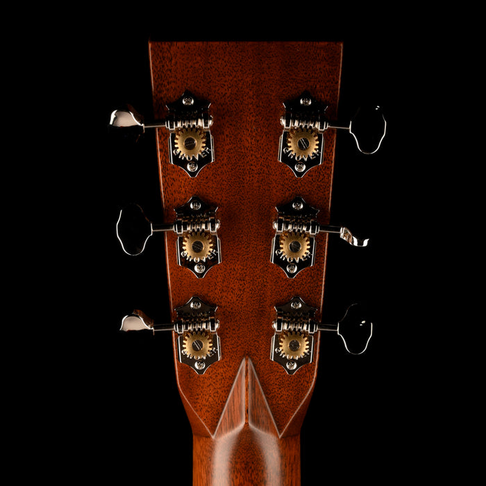 Martin Custom Shop Dreadnaught/000 Style 28 East Indian Rosewood Sunburst With Case