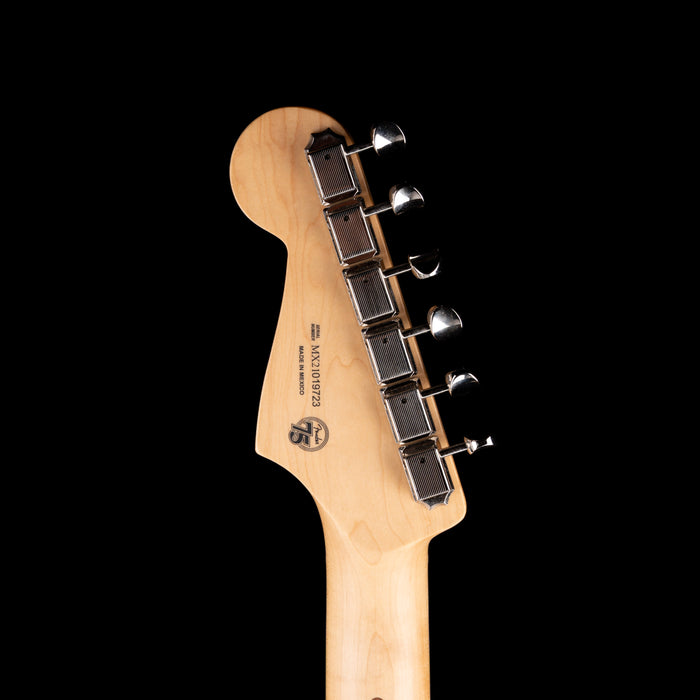 Pre-Owned 2021 Fender 75th Anniversary Duo Sonic HS Surf Pearl With Gig Bag