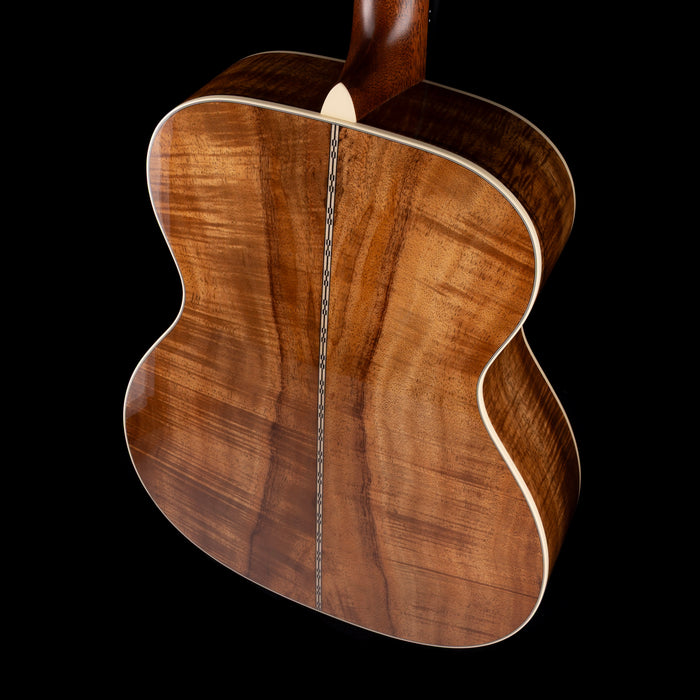 Martin Custom Shop 000-18 Exceptional Broad Figured Koa Natural With Case