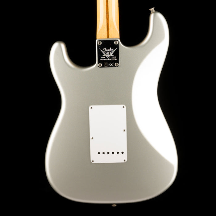 Fender Custom Shop Limited Edition 1954 Stratocaster Time Capsule Inca Silver
