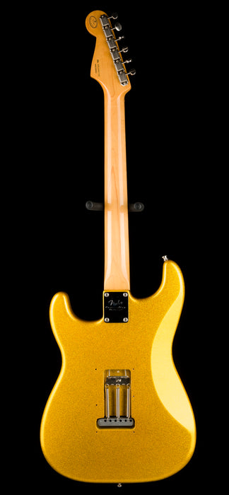 Used Fender Limited Edition Classic Player FSR 60's Stratocaster Vegas Gold with Case