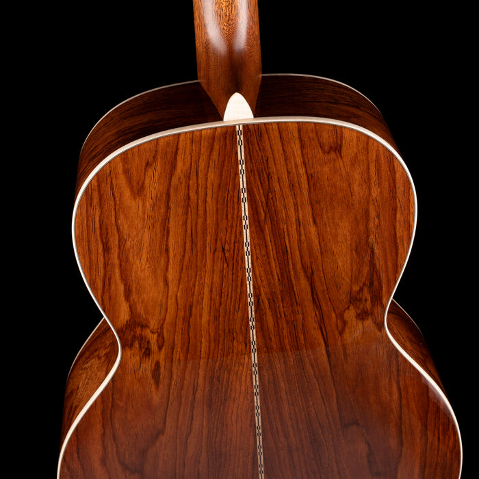 Martin Custom Shop 000-28 Slotted Headstock Guatemalan Rosewood With Italian Alpine Spruce With Case
