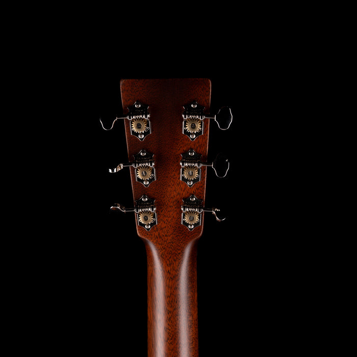 Martin Custom Shop 000-18 OM Scale All Mahogany Natural