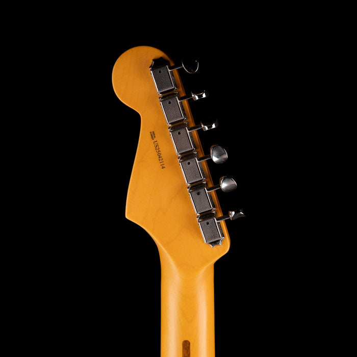 Used Fender American Professional Classic Stratocaster 3-Color Sunburst With Gig Bag
