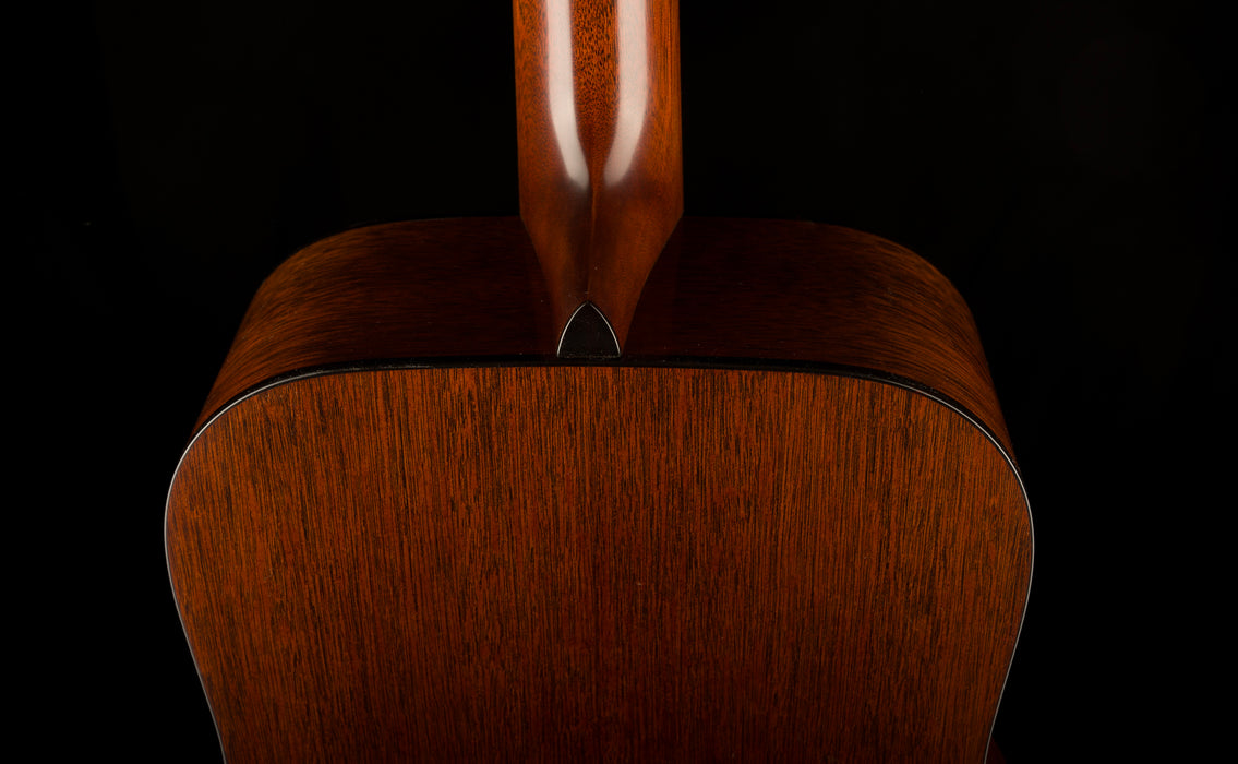 Martin D-18 Authentic 1937 Acoustic Guitar With Case