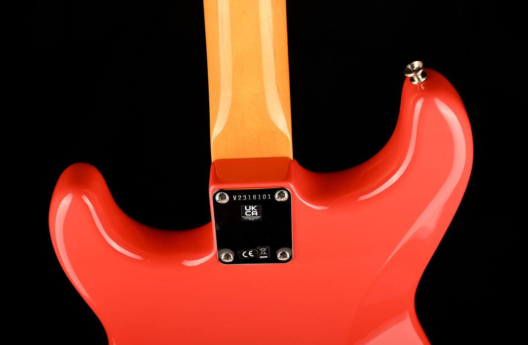 Used Fender American Vintage II 1961 Stratocaster Fiesta Red with OHSC