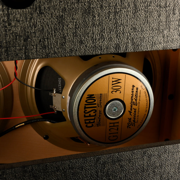 Pre Owned Greer Mini Chief 3-Watt Grey Guitar Amp Head With Matching 2x12" Guitar Amp Cabinet