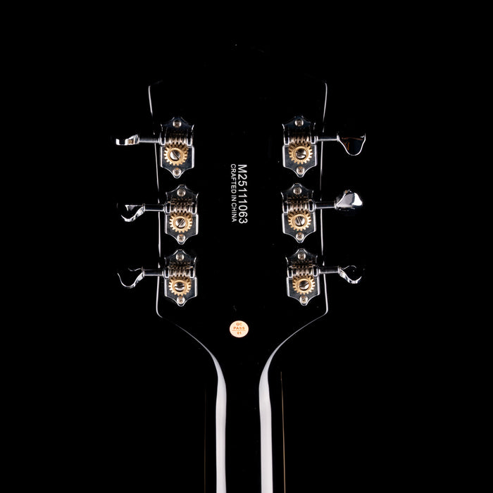 Pre-Owned Silvertone 1446V Black with Case