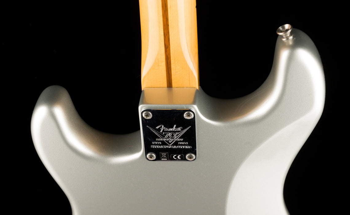 Fender Custom Shop Limited Edition 1954 Stratocaster Time Capsule Inca Silver