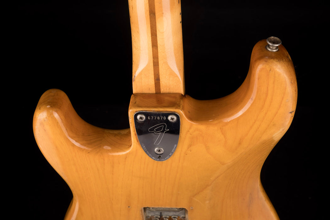 Vintage 1975 Fender Stratocaster Natural with Case