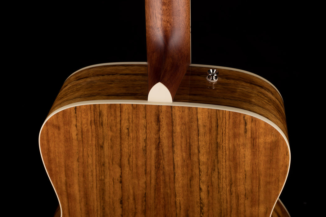 Used Fender Palomino Vintage Sienna Sunburst with Case