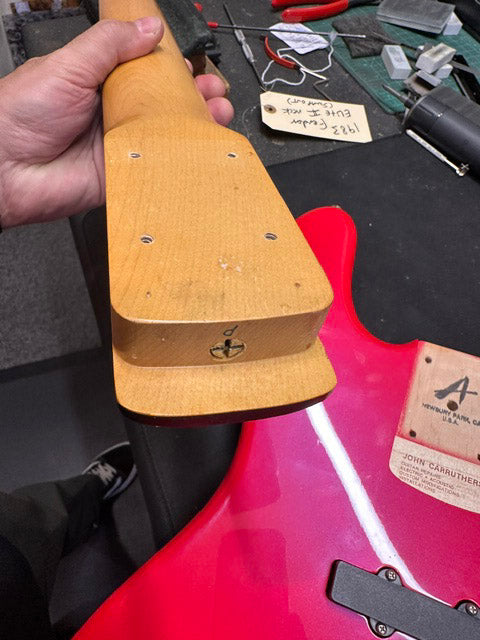 Pre-Owned 1980's Chandler/Tom Anderson 3-Pickup Active J-Bass Red With Case