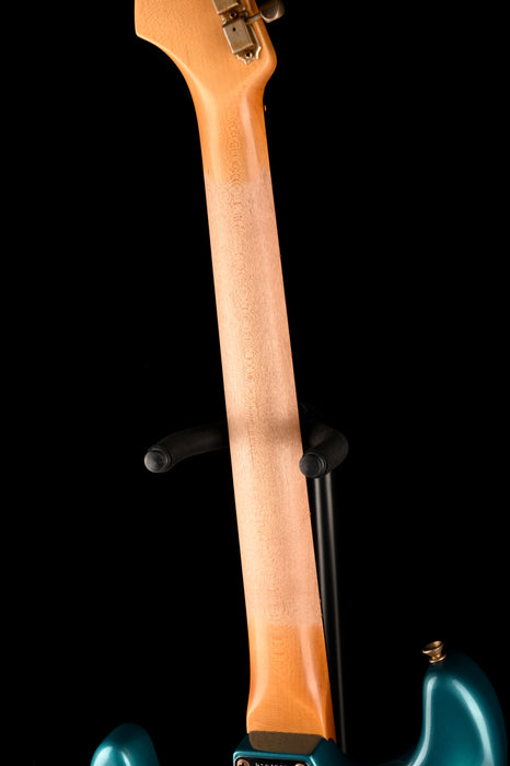 Fender Custom Shop 1962 Stratocaster Journeyman Relic Surf Blue Burst