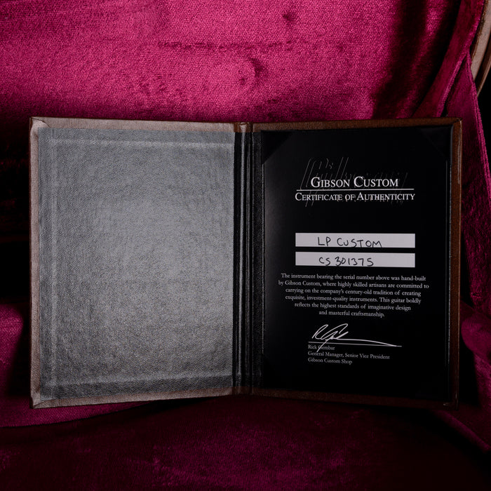 Used Gibson Custom Shop Les Paul Custom Alpine White with OHSC