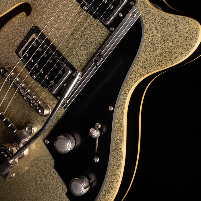 Pre-Owned Dusenberg Starplayer TV Gold Sparkle With OHSC