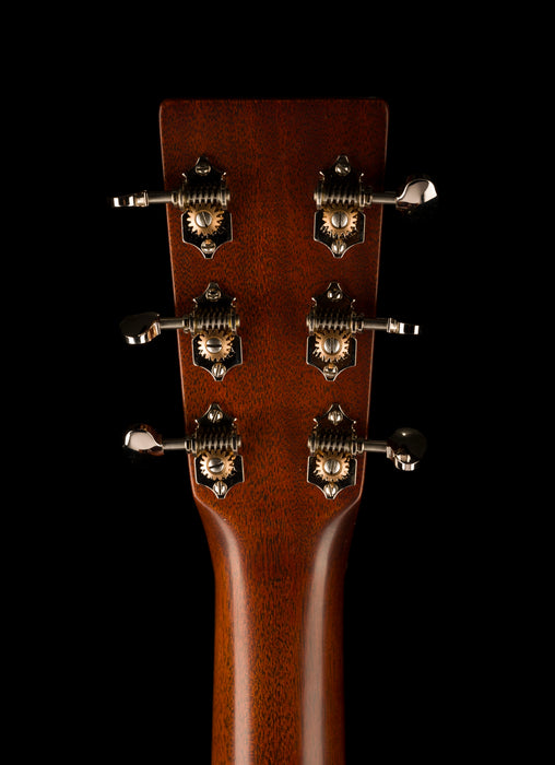 Martin D-18 Authentic 1937 Acoustic Guitar With Case