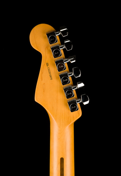 Used Fender American Professional II Stratocaster Rosewood Fingerboard 3-Color Sunburst