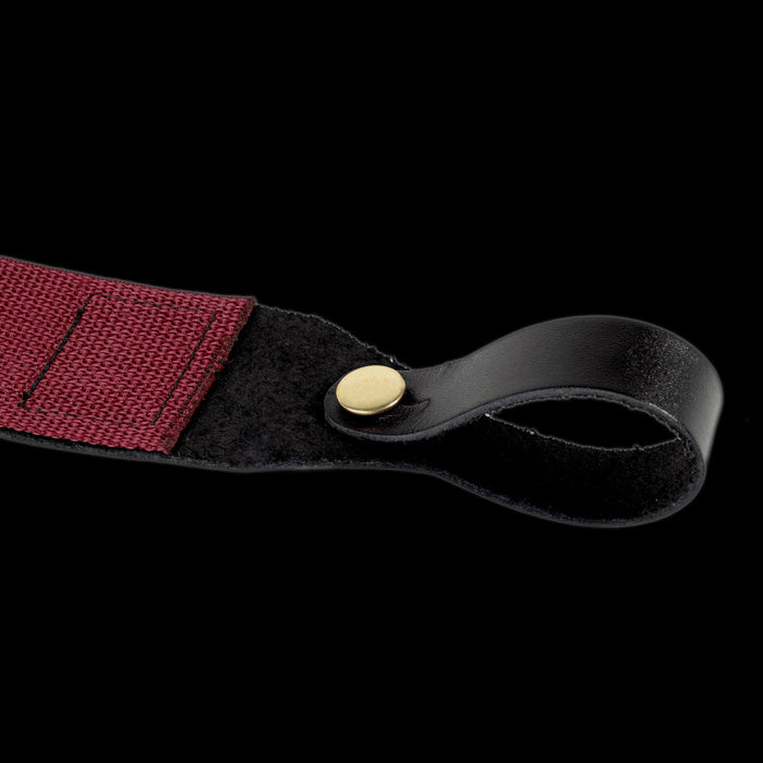 Ernie Ball Polypro Acoustic Guitar Strap - Burgundy - P05367 Closeup Loop end