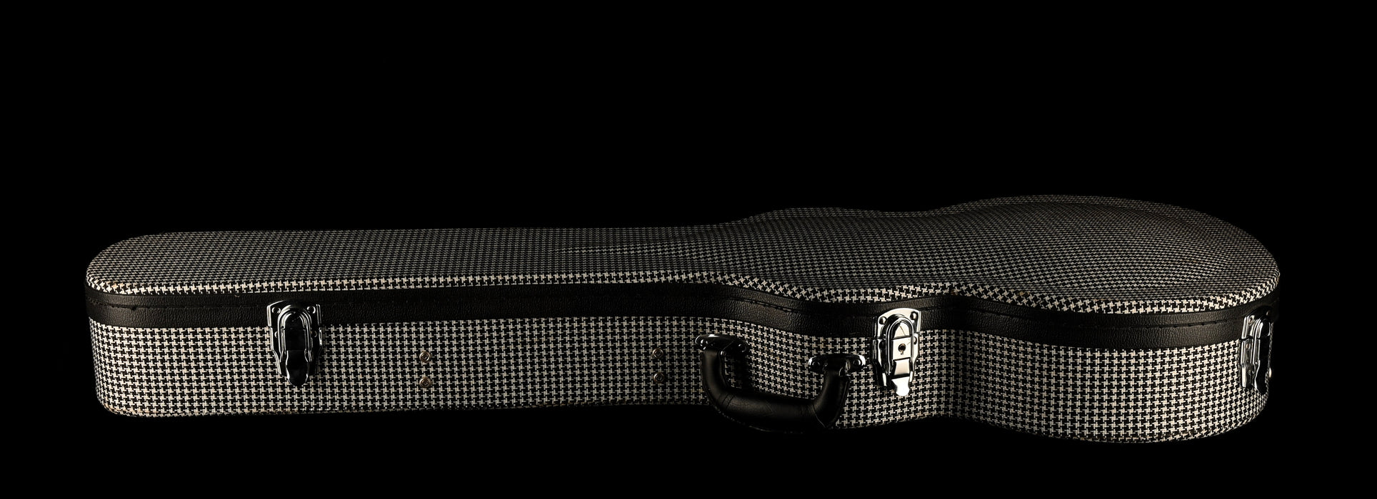 Pre Owned 1976 Hagstrom Swede Cherry Red Translucent With Case