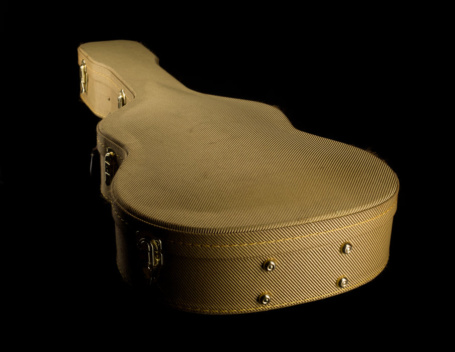 Used 00 Small Body Acoustic Guitar Case Tweed