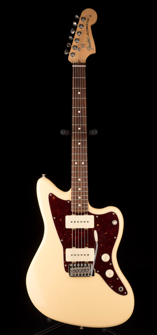 Used Fender American Performer Jazzmaster Vintage White With Gig Bag