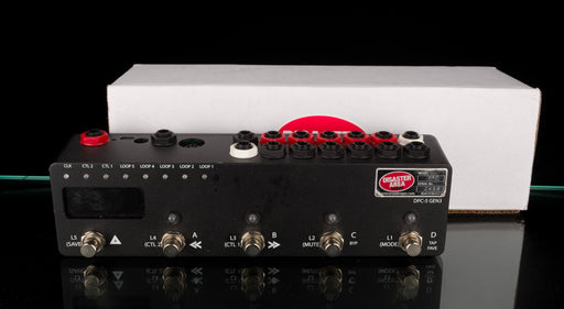 Used Disaster Area DPC-5 Gen3 Programmable Bypass Switcher with Box