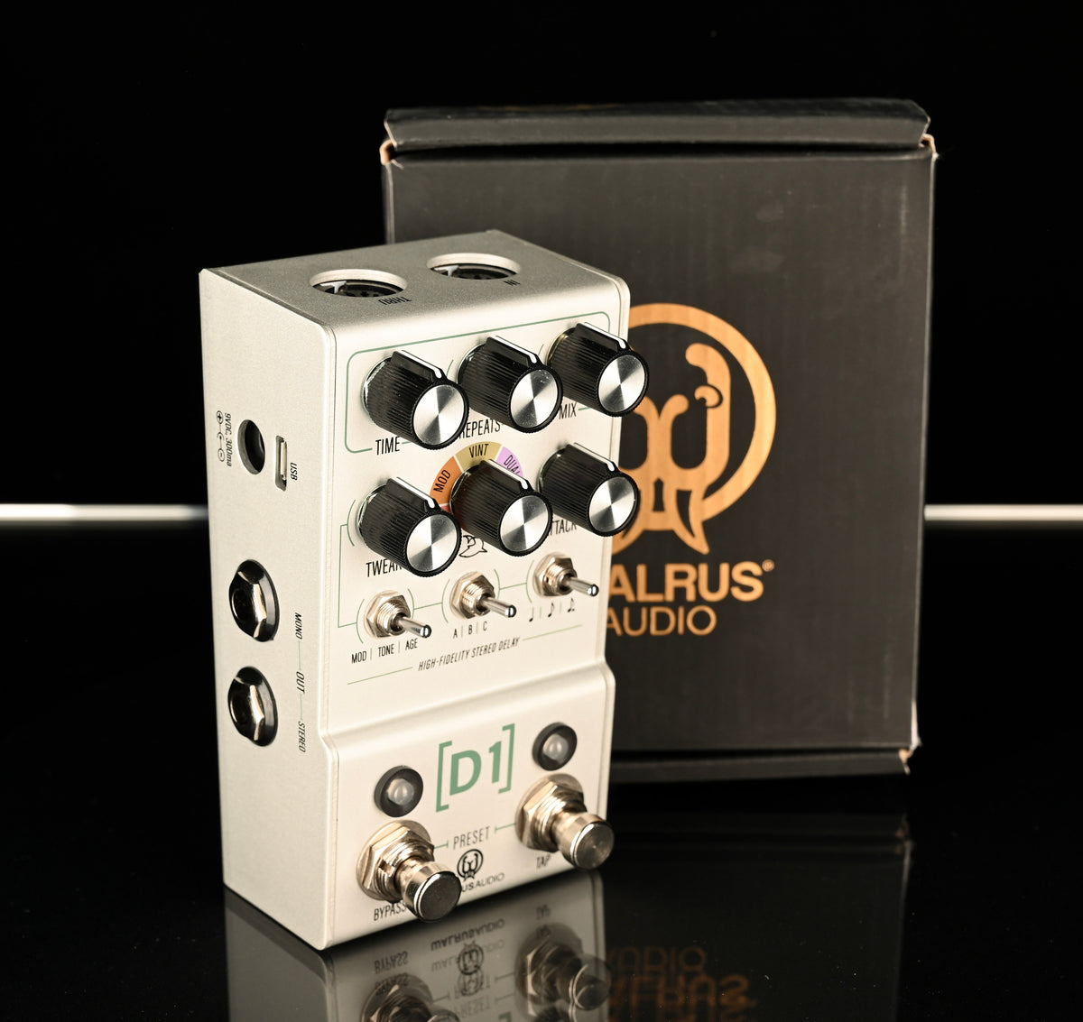 Used Walrus Audio MAKO Series D1 High-Fidelity Delay V2 Guitar