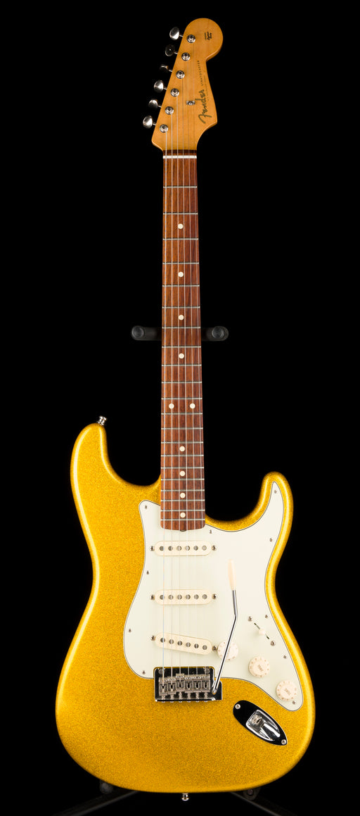 Used Fender Limited Edition Classic Player FSR 60's Stratocaster Vegas Gold with Case