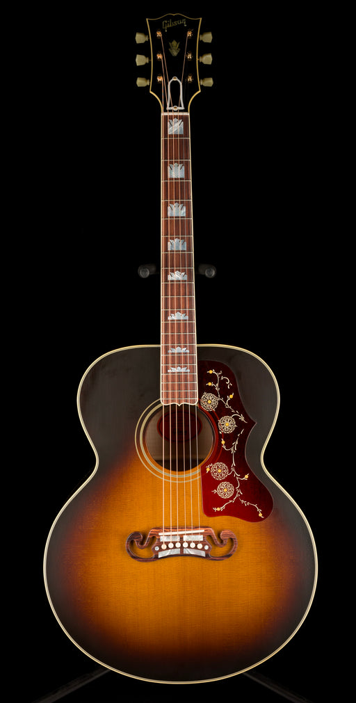 Gibson Custom Shop 1957 SJ-200 Vintage Sunburst with Case