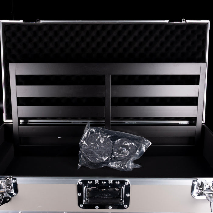 Used Pedaltrain Classic Pro TC Pedalboard with Hardshell Tour Case