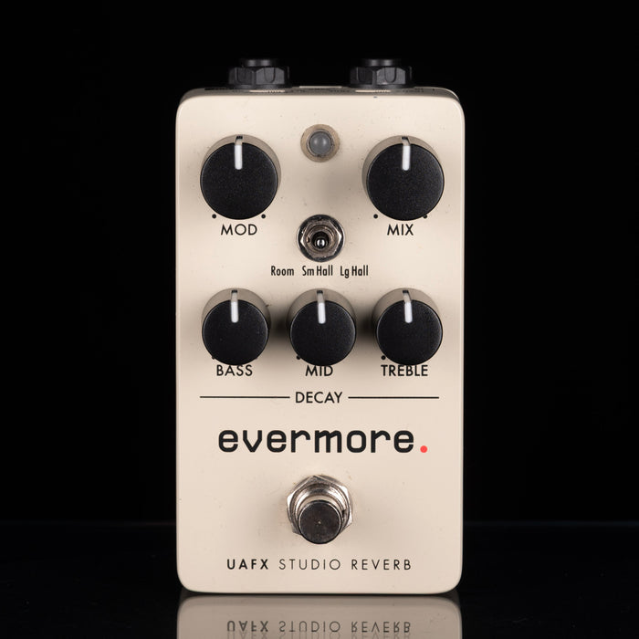Used Universal Audio Evermore Studio Reverb Pedal With Box - 2