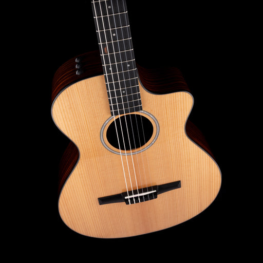 Taylor 212ce-N Nylon Plus Acoustic Electric Guitar With Case