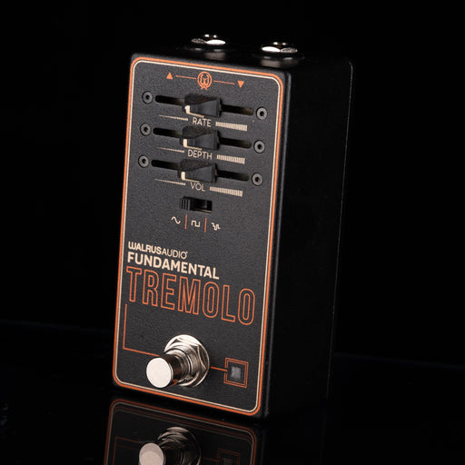 Used Walrus Audio Fundamental Series Tremolo Pedal With Box - 2
