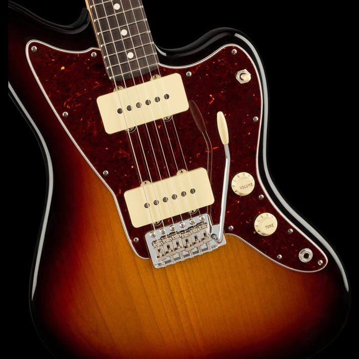 Fender American Performer Jazzmaster 3-Color Sunburst Front Body 
